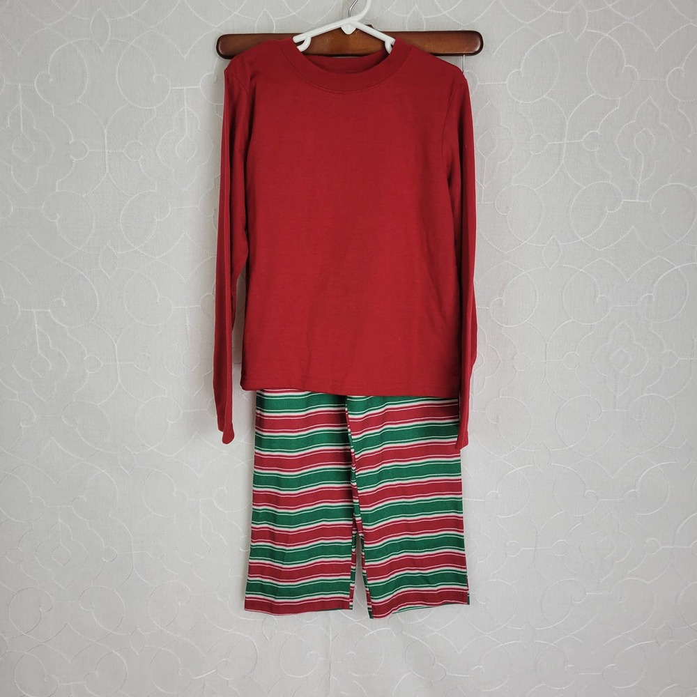 Macy's Family PJs Kids Pajama Size 8 Red 2pcs Set Top & Striped Pants